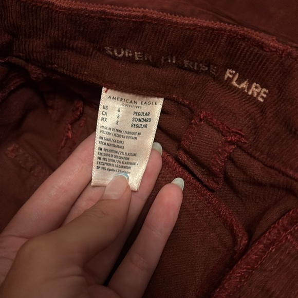 American Eagle Burgundy Corduroy Skinny Stretch Pants - Picture 4 of 4
